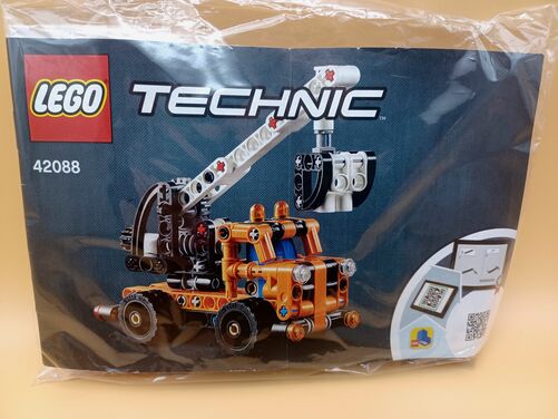 Lego® Technic 2 in 1 - Cherry Picker/Tow Truck