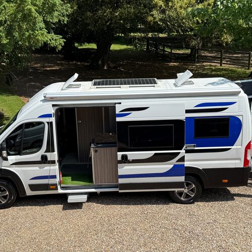 2018 Peugeot Boxer Camper Van 2.0 HDi Pro L4H2 XLWB - Pro Conversion 
