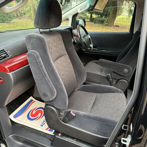 2009 Toyota Alphard Camper Van Auto 4 Berth 2.4 Petrol - Pro Conversion