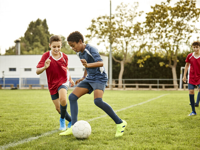 Turn Up &amp; Play Football | Heston In The Community 