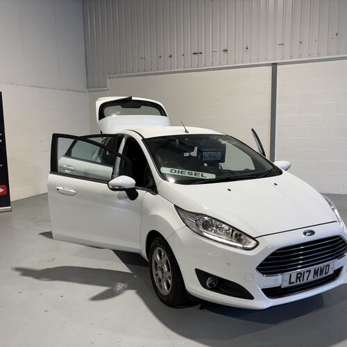 2017 (17) FORD FIESTA ZETEC 1.5 TDCi DIESEL 5 DOOR 