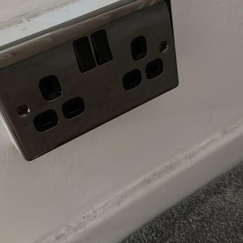 Gallery | Innovative Energy Systems Ltd | Emergency electrician Woking | Fuse board/Consumer unit replacement | Electrician Woking