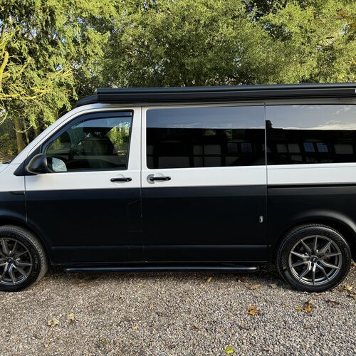 2016 VW T6 Camper Van 4 Berth 2.0 TDi T30 Black/White - Pro Conversion