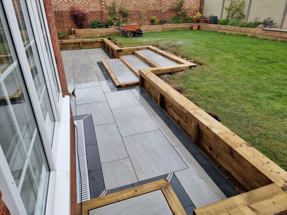 Gallery | Hd Landscaping | Landscape Gardening | Garden Maintenance Leighton Buzzard | Garden Design Bedfordshire