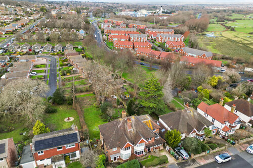 Kings Avenue, Eastbourne