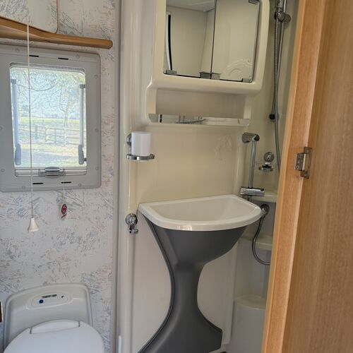 2005 Autocruise Starfire 2.2 HDi Low Profile SWB Motorhome 2 Berth Peugeot Boxer - 29678 Miles