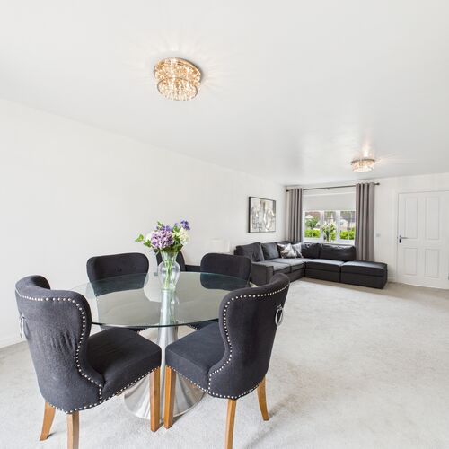 Troon Walk, Kilmarnock