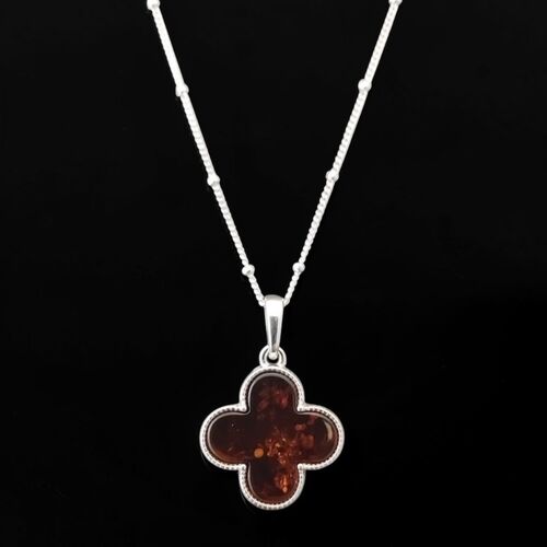 Amber quatrefoil pendant