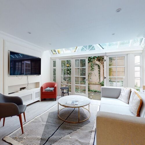 Trevor Place, London, SW7