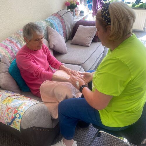 Dementia Day Care Bristol (Hanham) | Living Well Days