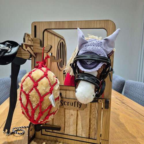 Handmade Pony Stable – Compatible with LeMieux Ponies