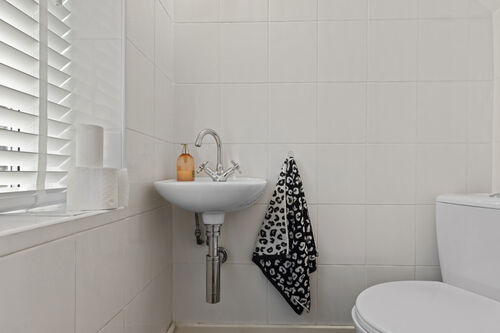 Kings Avenue, Eastbourne