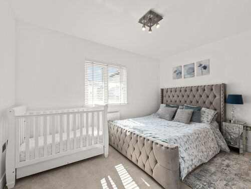 Macgregor Place, Larbert, FK2 8RJ