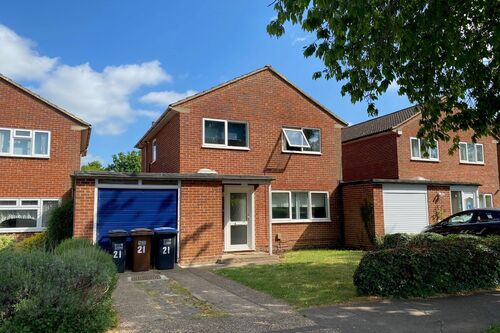  Long Ley Welwyn AL7 2HE