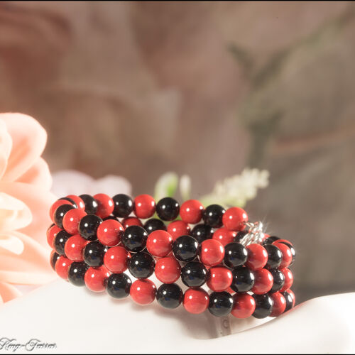 Black & Red Crystal Pearl Bracelet