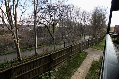 12 Beagle Close, LE4 5AR