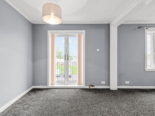 Barnhill Drive, Tullibody, FK10 2RL