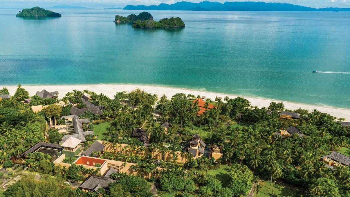Accommodation | Peacock Tours  | Sri Lanka Luxury Holidays | India Luxury Holidays | Seychelles Luxury Holidays