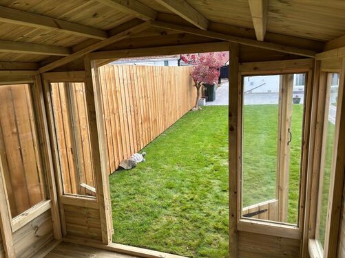 #SHA085 8x8 Apex Summer House