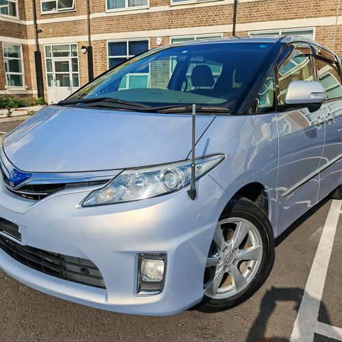 TOYOTA ESTIMA HYBRID E-FOUR