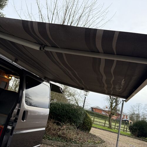 Wellhouse Toyota Granvia Luxury Camper Van 4 Berth - Automatic 4WD