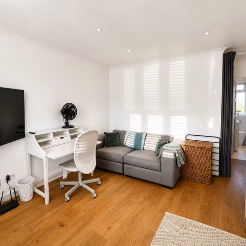 Auckland Road, Potters Bar 