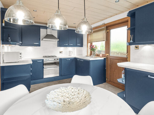 Kellie Place, Alloa, FK10 2DW