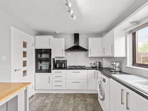 Dundee Place, New Carron, FK2 7SA