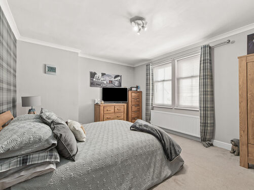 Newlands Road, Brightons, FK2 0DE