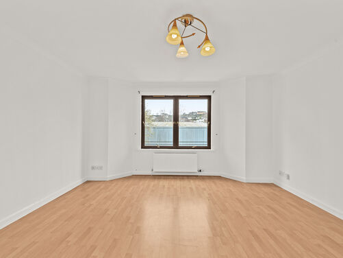 Oliphant Court, Stirling, FK8 1US