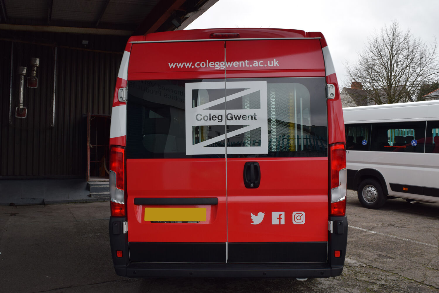 Coleg Gwent - 4x Citroen Relay Minibus