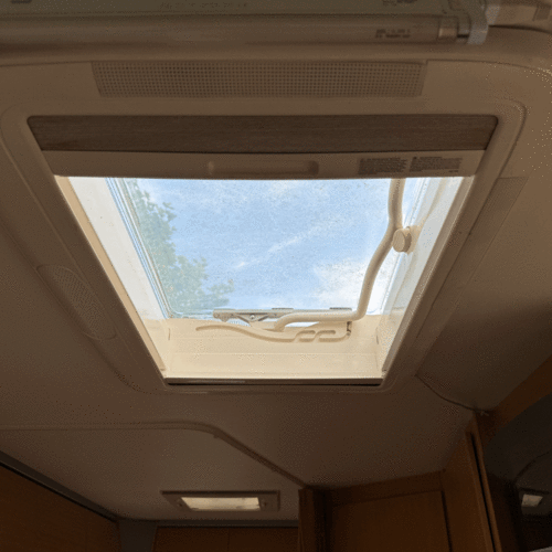 2006 Lunar Premier H622 Motorhome Fixed Bed 4 Berth Renault Master 2.5 DCi