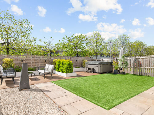 Hodgson Crescent, Alva, FK12 5FA