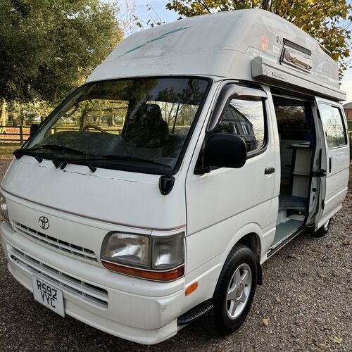 1997 Toyota HiAce Camper Van - High Top - 2.8TD - Auto - Pro Conversion