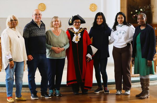 Gallery | Residents Without Borders