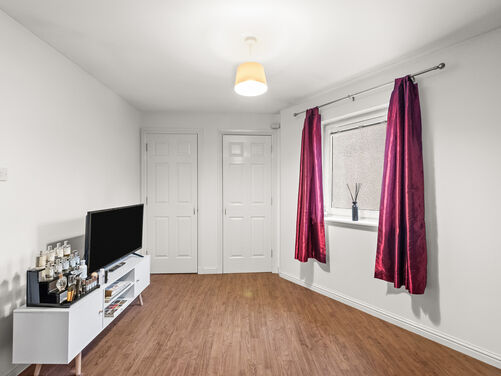 James Short Park, Falkirk, FK1 5EB