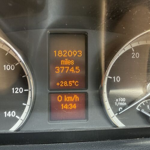 2008 Mercedes Vito 115 Sport 2.2 CDi Camper Day Van - 1 Lady 10.5yrs