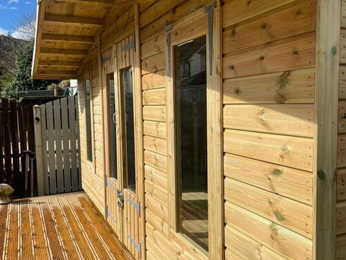 #SHA077 16x10 Apex Summer House