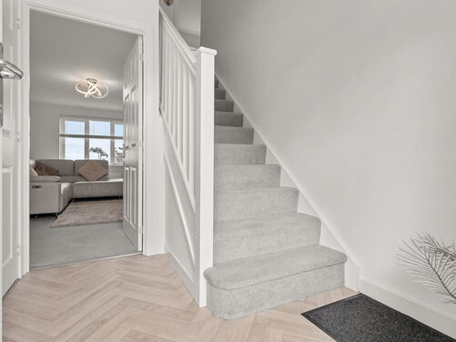 Middlerigg Avenue, Reddingmuirhead, FK2 0WG