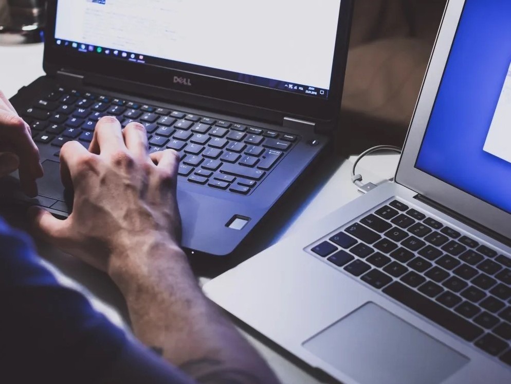 Flow Communications acquire Capital Network Solutions