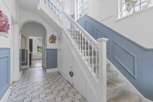 Kings Avenue, Eastbourne