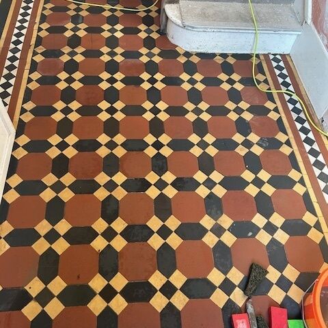 Gallery | A J B Ceramics | Tile Cleaning Leicester | Tile Restoration Leicestershire | Tile Polishing Nottinghamshire