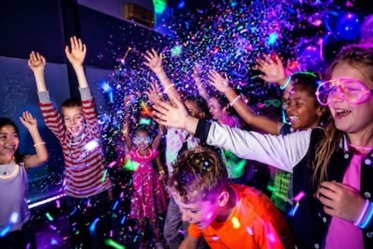 FUN Neon Glow Disco| Children's Discos