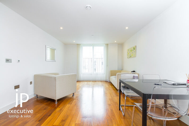 HAYES APARTMENTS CARDIFF CITY CENTRE FURNISHED ONE BEDROOM APARTMENT