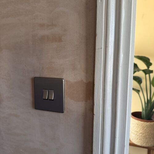 Gallery | Innovative Energy Systems Ltd | Emergency electrician Woking | Fuse board/Consumer unit replacement | Electrician Woking