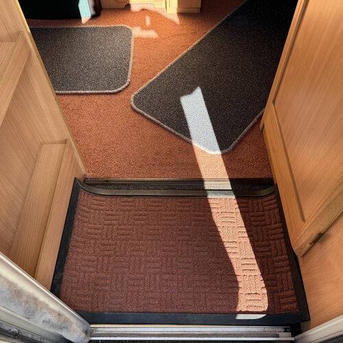 ABI Brooklyn 400-2 Caravan 2 Berth Lightweight 925kg 2001 Model - VERY TIDY EXAMPLE!