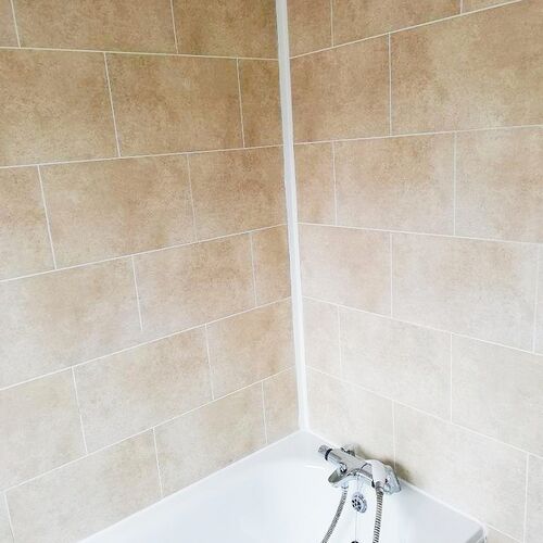 2 BEDROOM TERRACED FOR RENT