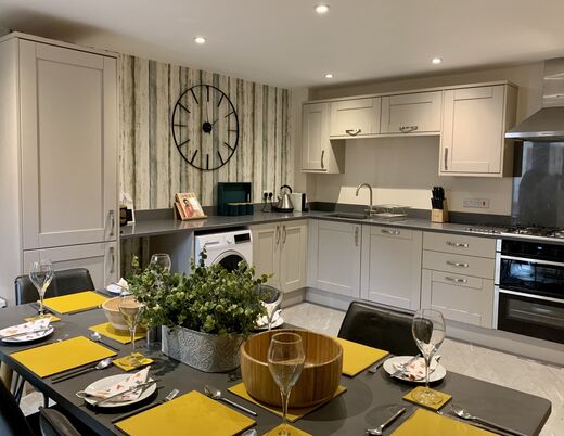 The House | Holidayhouseludlow.co.uk | Self Catering Accommodation in Ludlow | Rental Home in Ludlow Town Centre with Secure Private Parking | Historic Places To Stay in Ludlow Shropshire