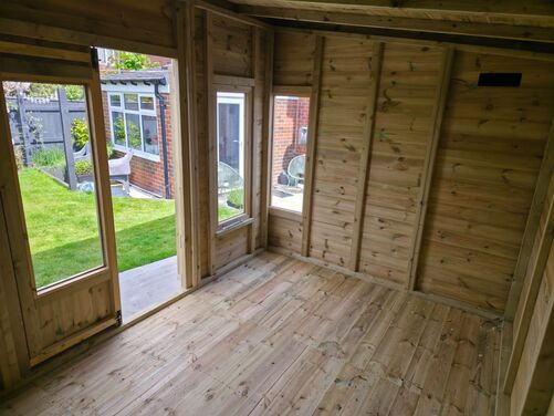 12x8 Pent Summer House