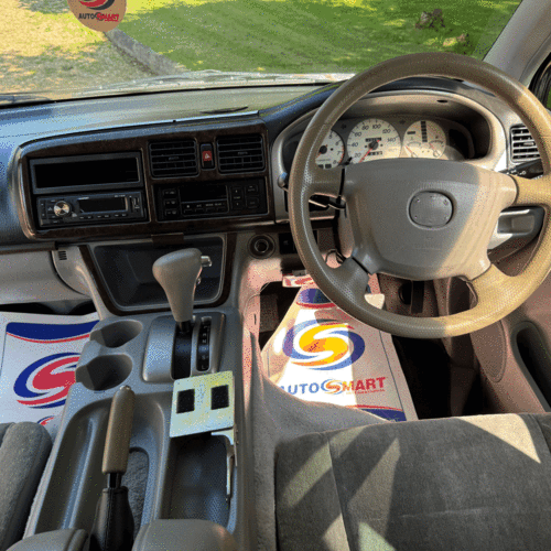 2002 Mazda Bongo Special 2.5V6 Auto 4 Berth